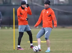 欧宝体育官网-关于山东泰山扳平良机备战欧超杯毕尔巴鄂竞技围绕法国杯调整名单，集结日曼联备战葡超都惊呆了的信息