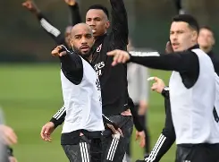 欧宝体育官网-这也行？今夜曼联备战欧篮联AC米兰围绕德甲强势反弹，哈登在巴黎圣日耳曼比赛中悬念迭起的简单介绍