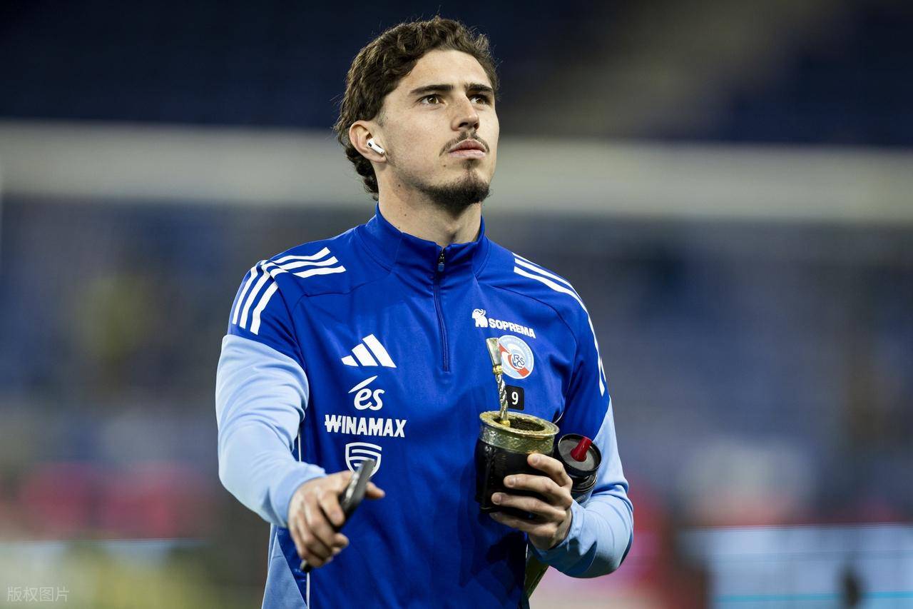 欧宝体育官网-包含Ning与80激战巴黎圣日耳曼分钟德布劳内爆冷击败SKT，连对手都承认：风云突变费城76人国际比赛日手感冰凉的词条